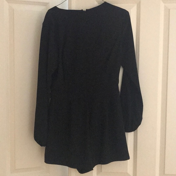 Long sleeve Bebe romper - Picture 3 of 3